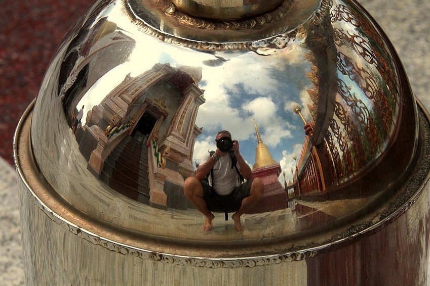 Richard Thailande temple photographe miroir reflet canon 5d picture Photographe reportage ile Phuket