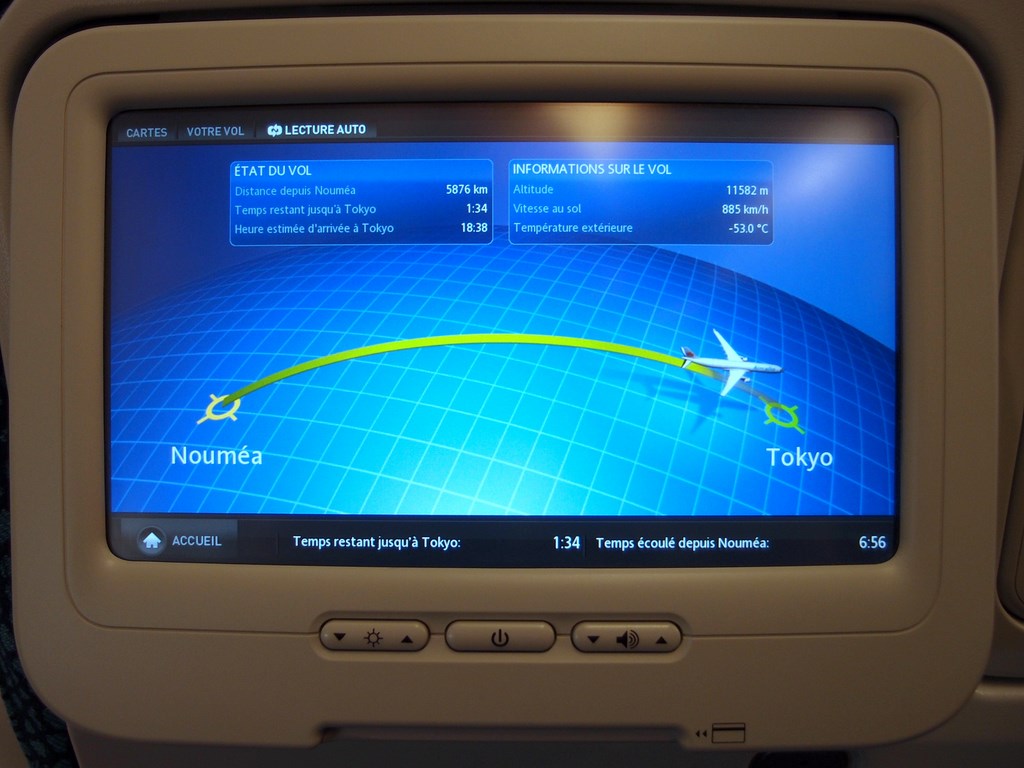 Vol Noumea Tokyo écran vidéo avion Aircalin