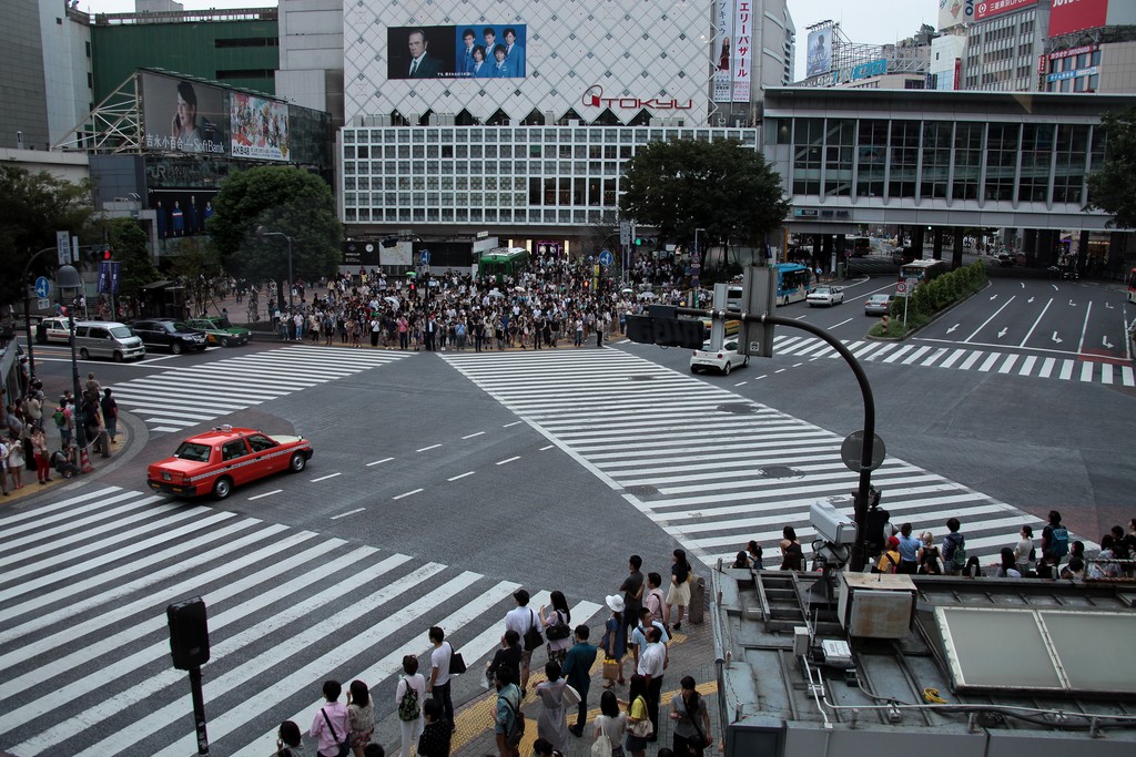 Carrefour Hachiko shibuya Tokyo Japon 渋谷区 代官山 恵比寿 原宿 広尾 千駄ヶ谷 表参道 代々木