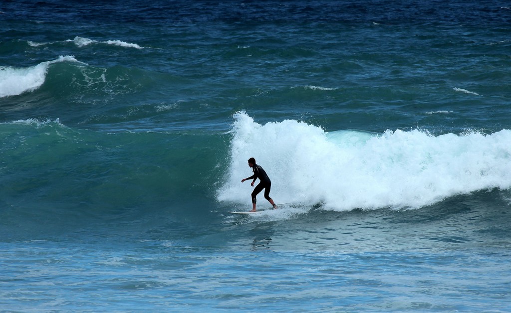 Surfing surfer wave paradise surf spot Great Ocean Road Australia Victoria