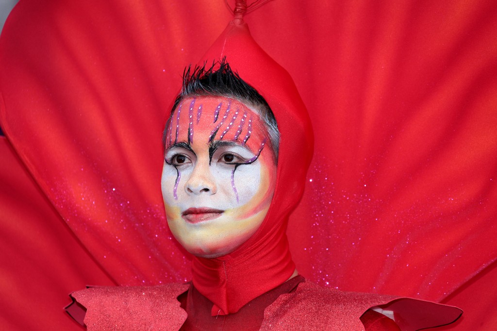 Portrait femme déguisement fleur Carnaval de Nouméa 2015 Nouvelle-Calédonie