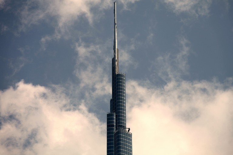 Burj Khalifa Dubai hauteur nuage
