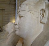 Musée du louvre Paris France Antiquités égyptiennes rangée de sphinx règne de Nectanébo Sérapéum de Saqqara Egypte