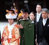 神前式 Traditional wedding ceremony Shinto-style shrines Tokyo Japan 神前結婚