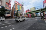 Tokyo street race car banzai driving licence expat