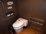 Toilette moderne électronique Washlet ou siège de toilette à nettoyage à l'eau tiède Tokyo Japon ウォシュレット 