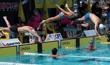 Plongeon Natation départ plongée garçon technique Meeting Qantas Nouméa Piscine CNC Nouvelle-Calédonie
