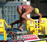 Départ plongeon plot bassin 25m nageuse musculature Natation Piscine CNC Nouvelle-Calédonie départ plongé track start