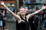 Girl smilling tatoo Gay Pride Paris 2014 fiertés lesbiennes gaies bi trans homophobie homosexuel