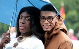 Homme noir transexuel Gay Pride Paris 2014 fiertés lesbiennes gaies bi homophobie homosexuel