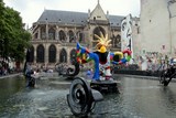 Fontaine Stravinsky fontaine des Automates Paris œuvre conjointe de Jean Tinguely et Niki de Saint Phalle