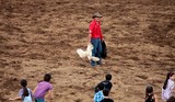 Laché de canard Jeu enfant rodéo Fête de Boulouparis 2015 Nouvelle-Calédonie