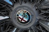 Jante logo Alfa Romeo voiture italienne à caractère sportif