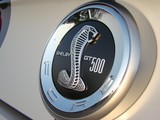 Logo rond Ford SVT special vehicle team avec le Cobra Ford mustang Shelby GT500