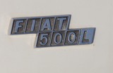 Logo Fiat 500L voiture pot de yaourt version luxueuse
