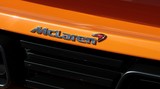 MC LAREN MP4-12C logo arrière voiture sportive de prestige Constructeur McLaren Automotive