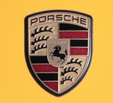 Logo Porsche Stuttgart luxury car Dubai Abu Dhabi United Arab Emirats