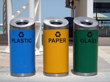 Recyclage Plastic paper glass Abu Dhabi city United Arab Emirates