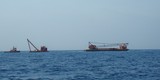 Abu Dhabi EAU remorquage en haute mer de barge grue