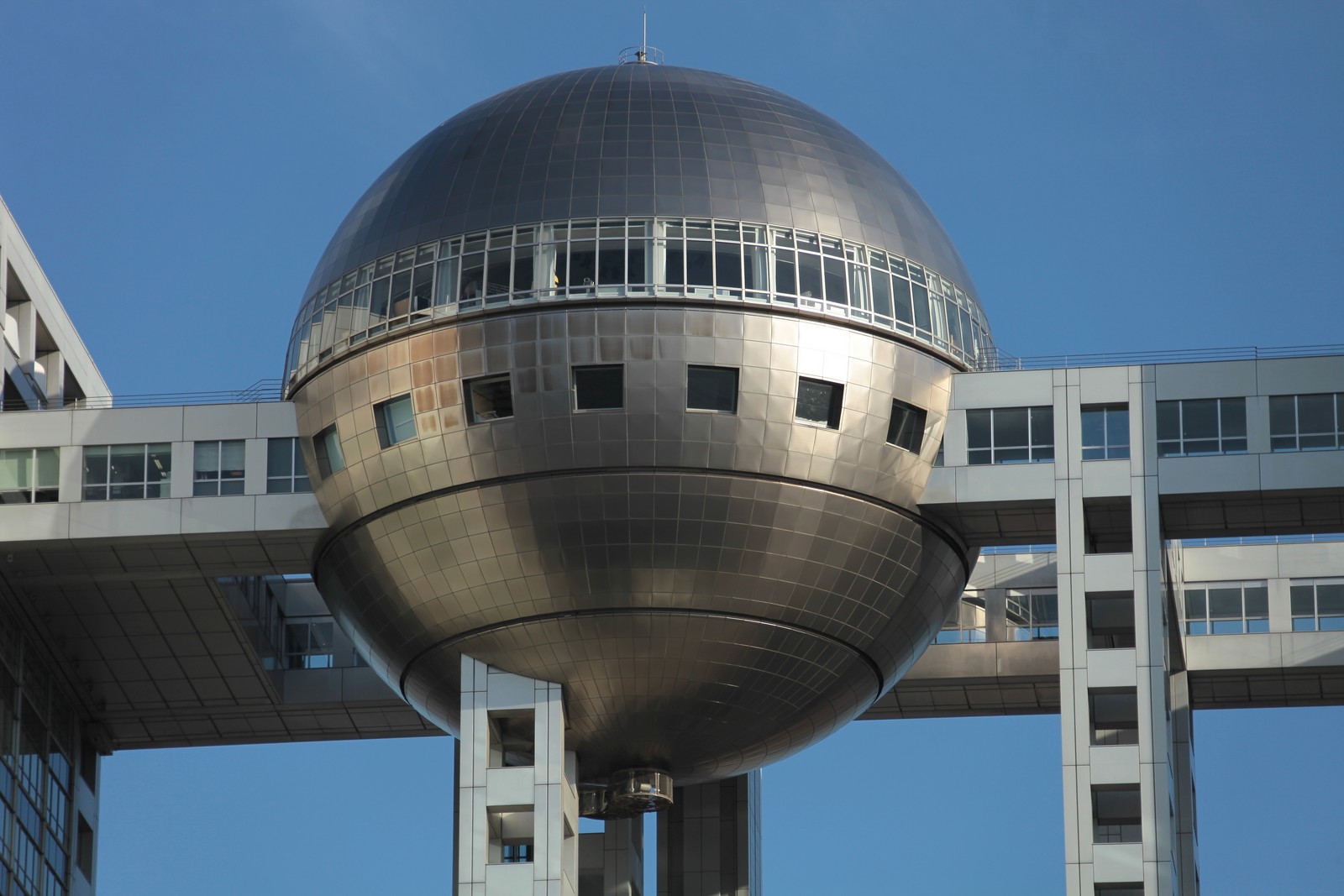 FUJI TV HEADQUARTERS IN ODAIBA TOKYO