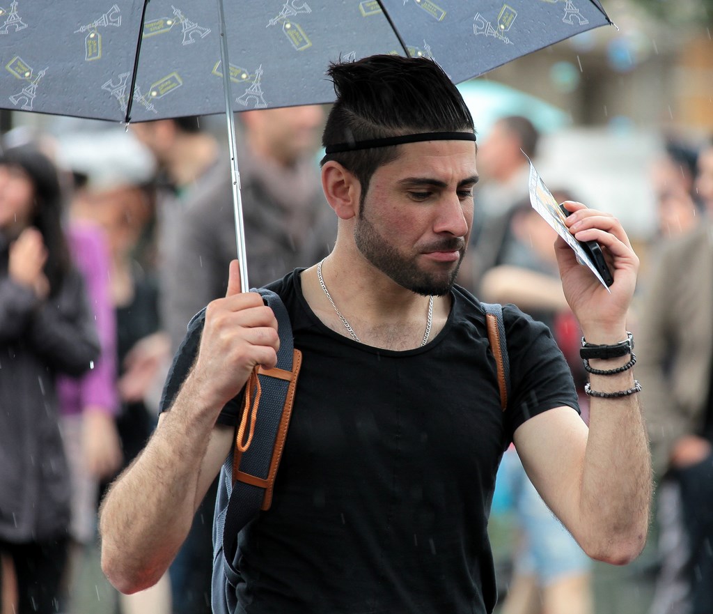 Homme coiffure style Gay Pride Paris 2014 fiertés lesbiennes gaies bi trans homophobie homosexuel