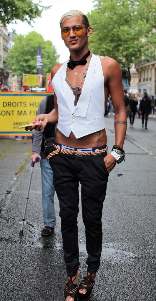 Transexuel catholique Gay Pride Paris 2014 fiertés lesbiennes gaies bi homophobie homosexuel