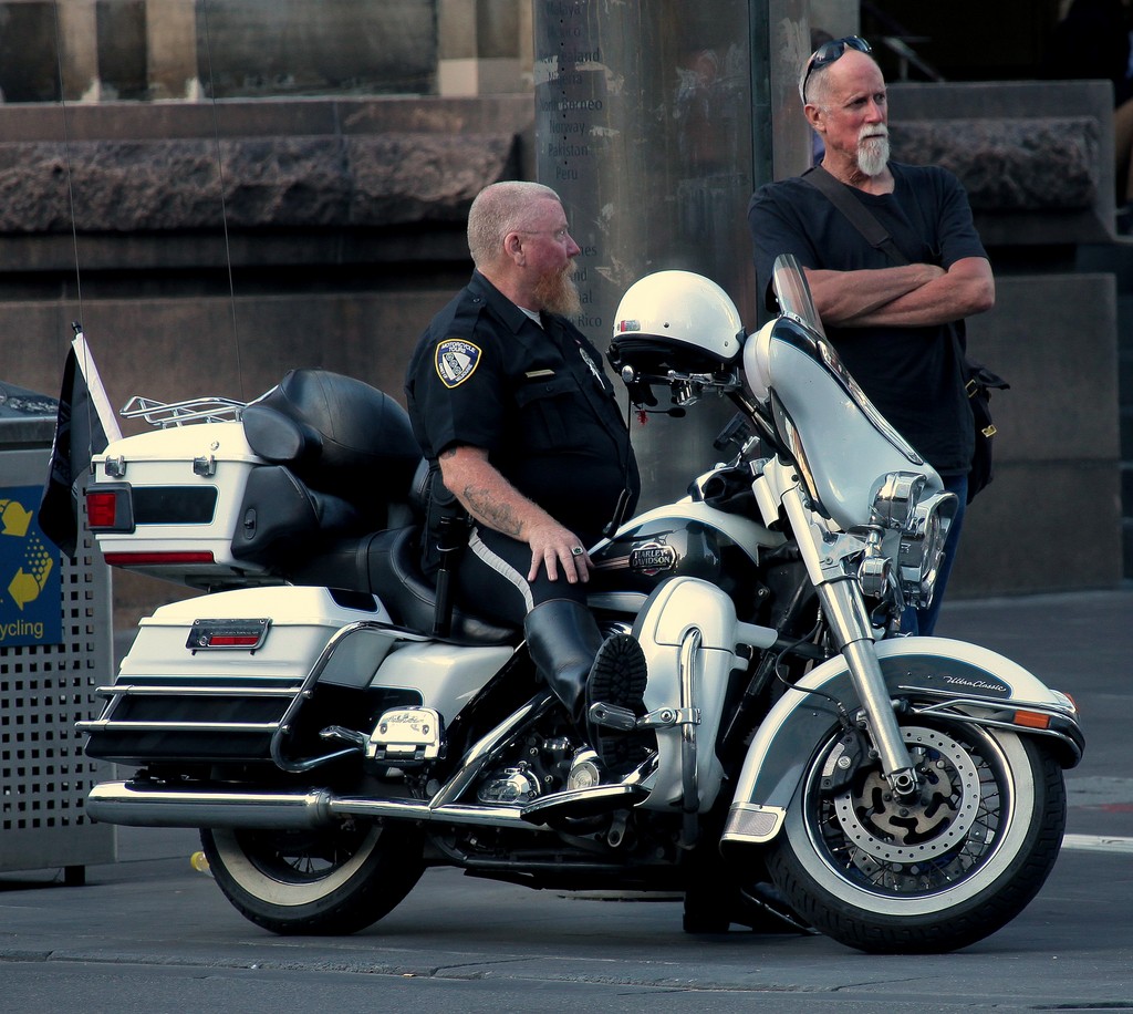 Harley davidson motorcyle tour Melbourne Australia
