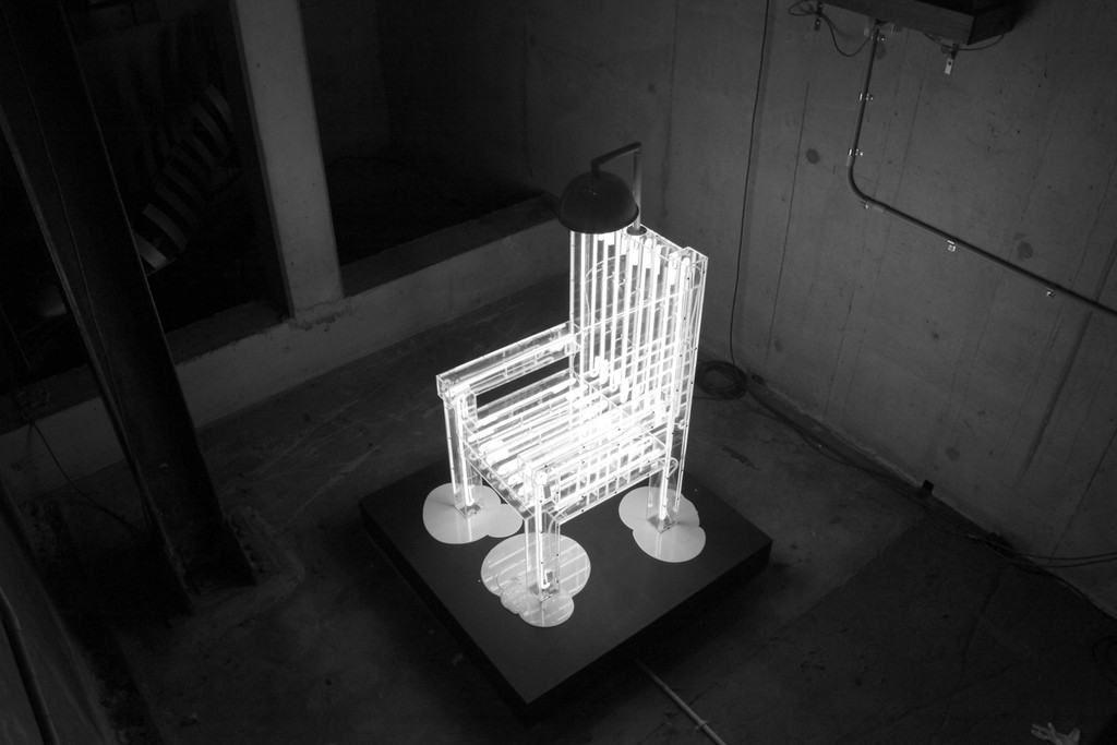 Chaise électrique art moderne Brisbane Australie musée Power House