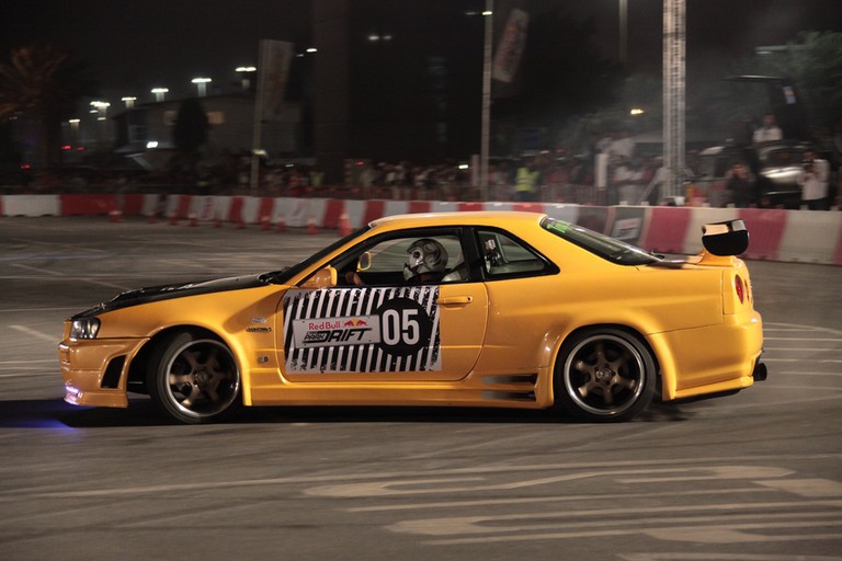 Drift Abu Dhabi 2012 red bull yellow car nissan gtr