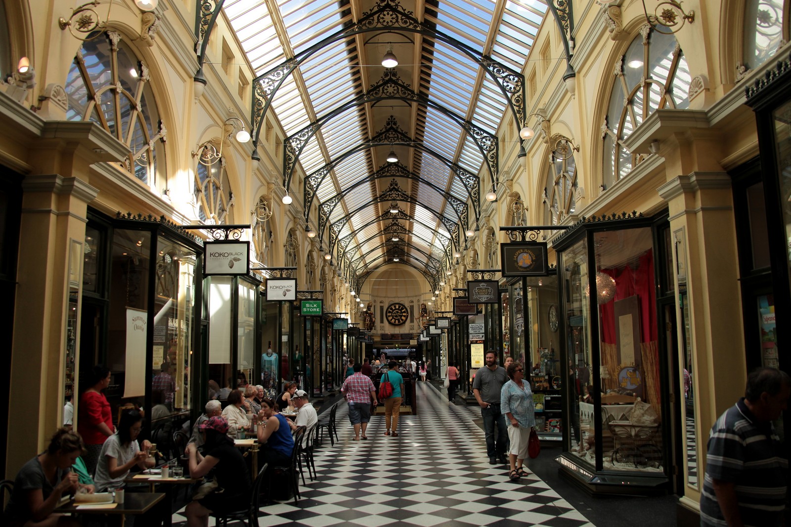 ROYAL ARCADE